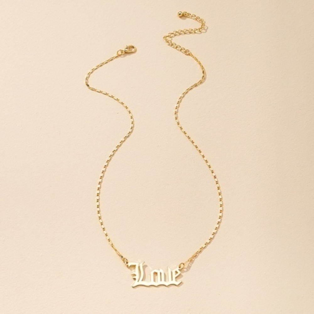 3/$30 💛 Love Necklace